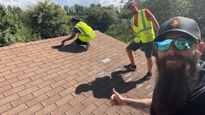 Looking to potentially extend the lifespan of your roof and lower utility costs each month?💰Make the BestChoice and contact us for a free roof inspection. ✅